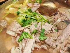 -川堂风·跷脚牛肉·乐山爆炒(宝山日月光店)