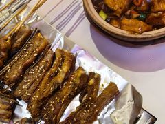 -霄汉牛三鲜湖北砂锅菜(万松园2店)