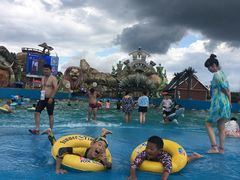 -沈阳龙润夏宫温泉水乐园