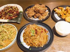 -梧桐树下(云锦世家店)