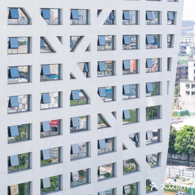 9年之后再看成都来福士广场，好的建筑应是怎样？