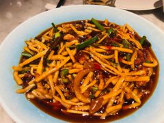 -雀蓝川菜(奥体广场店)