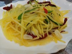 酸辣土豆丝-羊巴道新疆菜·清真(上梅林店)
