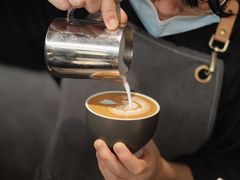 -LIN COFFEE CO(龙珠达店)