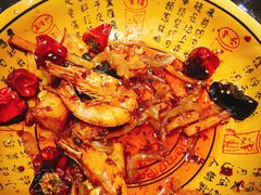 -铁锅炖灶台鱼老三炖鱼馆