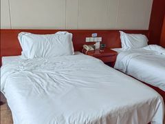 -兴芮温泉度假区