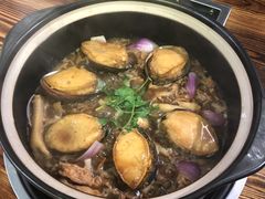 鲍鱼鸡干锅-吉品莞家·鲍鱼鸡煲(东莞店)