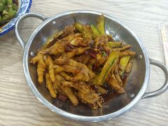 -江城燕子大排档(江汉路步行街店)