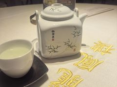-香港龙凤楼(巨鹿路洋房店)
