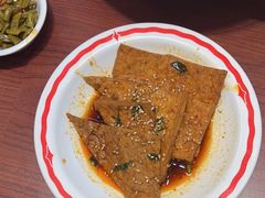 -三个辣椒•津市牛肉粉(丽影广场店)