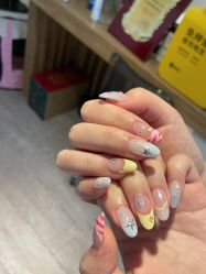 -HUII NAIL绘京美甲美睫会馆