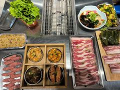 -马路牙子烧烤音乐酒馆(望京店)