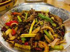 -休记光头香辣蟹干锅店(衣冠庙店)