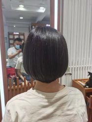 -心迪染发专门店