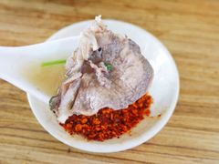 -小杨翘脚牛肉