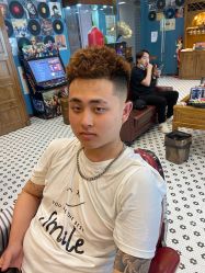 -贝勒爷专业男发