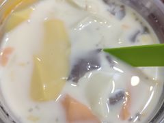 椰奶芋圆五谷豆花-六伴夏烘焙蛋糕·低糖动物奶油