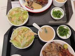 -大食代美食广场(上海中心店)