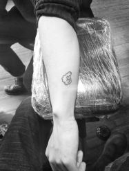 -刺客纹画纹身·洗纹身·穿孔饰品