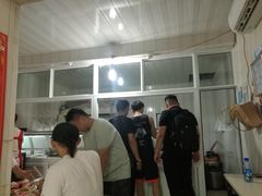 -咱家王新国把子肉(县东巷店)