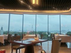 -武汉世茂希尔顿酒店·汇·全日餐厅