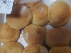 泡芙-鲍师傅糕点(江苏路店)
