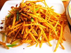-莲餐厅·湖北菜·潜江小龙虾店(愚园路店)
