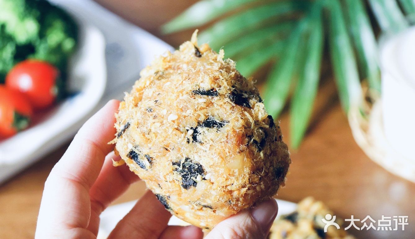 肉松和沙拉酱真的绝，搭配在一起太上头啦