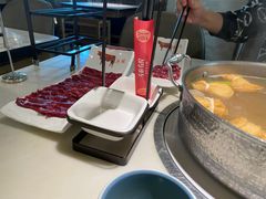 -左庭右院鲜牛肉火锅(浦江欢乐颂店)