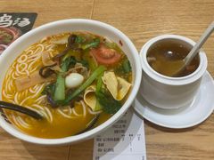 -蒙自源米线大王(宝安尖岗山店)