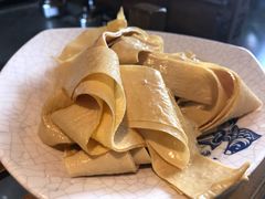 -亿诣蝎府炸酱面羊蝎子火锅(酷车小镇店)