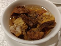 膳食珍菌炖肉汁汤-红棉中餐厅·广州海航威斯汀酒店