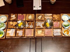 -银米·云南传统过桥米线(双廊黑金冠店)