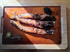 石头烤整根羊尾尖-蒙料·手把肉(望京店)