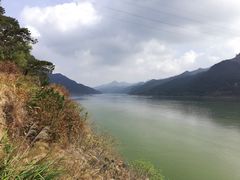 -羚羊峡古栈道森林公园