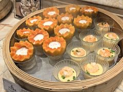 -雍容荟活帝王蟹活龙虾自助(苏宁旗舰店)