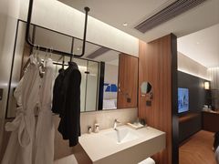 -米漾酒店(深圳会展中心岗厦地铁站店)