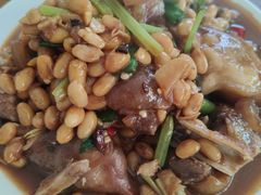 黄焖猪蹄-牛八宝桂林米粉(八里庄店)