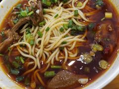 肥肠面-呼啦面馆·头牌豌杂面(爱琴海店)