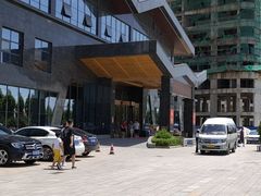 -兴芮温泉度假区