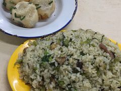 -舒蔡记生煎菜饭(云南中路店)