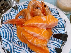 -金马门国际美食百汇(珞喻路店)