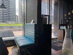 -凤凰湘语·海派湘菜(浦东旗舰店)