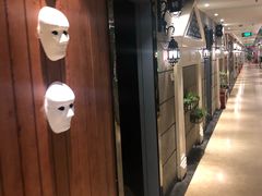 -环球梦主题KTV(曲阳生活购物中心店)