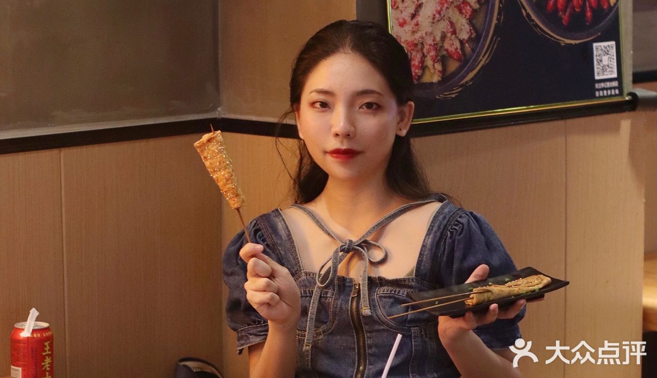 连续两年蝉联必吃榜品牌｜李记湛光蚝莊