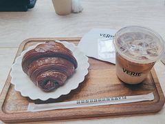 -VERIE BAKEHOUSE