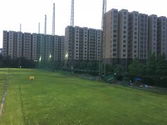 -仙霞高尔夫练习场-停车场