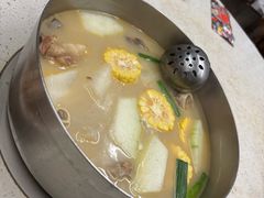 -肥仔文澳门猪骨煲(南京西路店)