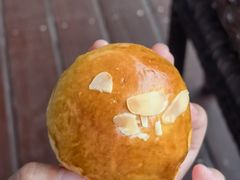 杏仁面包-神州半岛喜来登度假酒店·盛宴汉堡·战斧牛排·后安粉