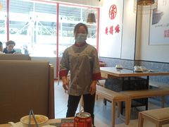 大堂-火胖子肥肠煲·始于1998(南山村店)